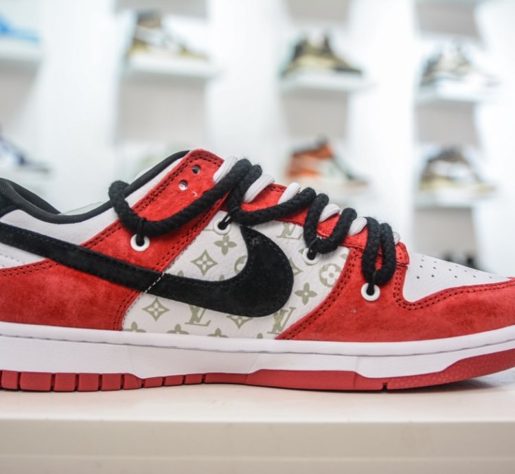 Nk Sb Dunk Low Lv Co-branded Dragon Year Limited Edition Black Hook Hongyun Dang
