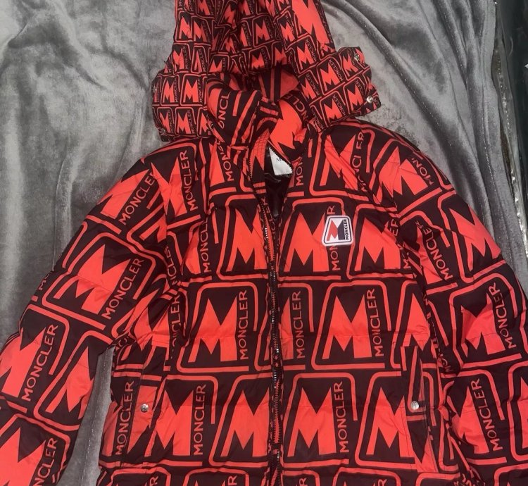 Moncler Puffer Jacket Red