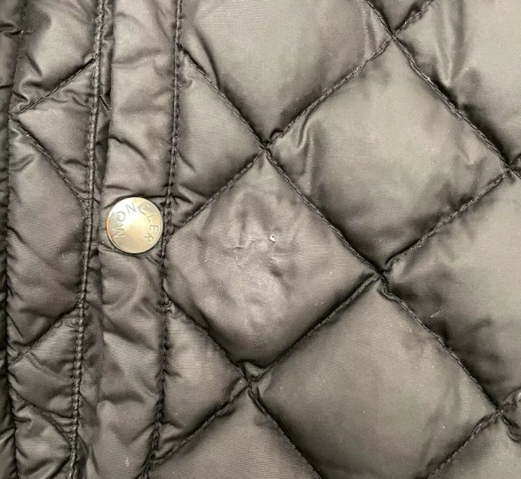Moncler Vulpie Down Biker Jacket Men Black Quilted Weatherproof Motorcycle