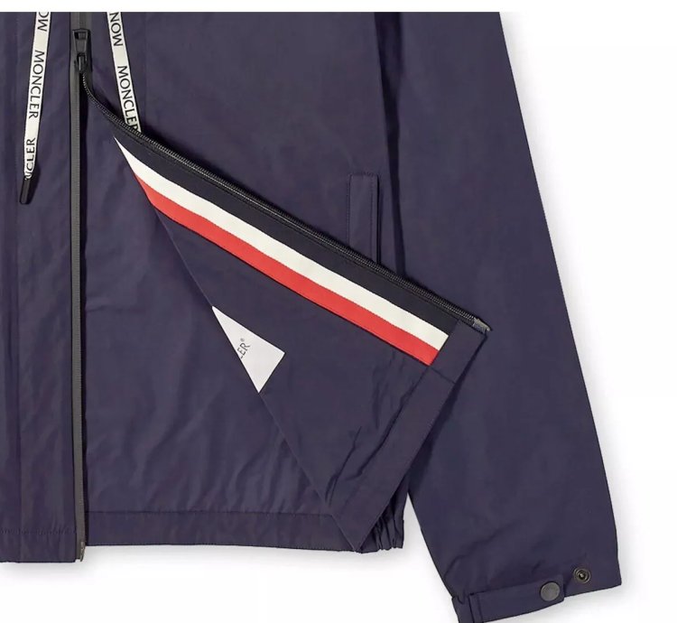 Nwt 950 Moncler Men Carles Hooded Jacket In Navy Size 3 Large Authentic