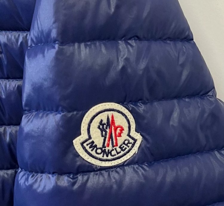 Vintage Moncler Down Lightweight Zip Jacket Blue Mens Size 5 Full Zip