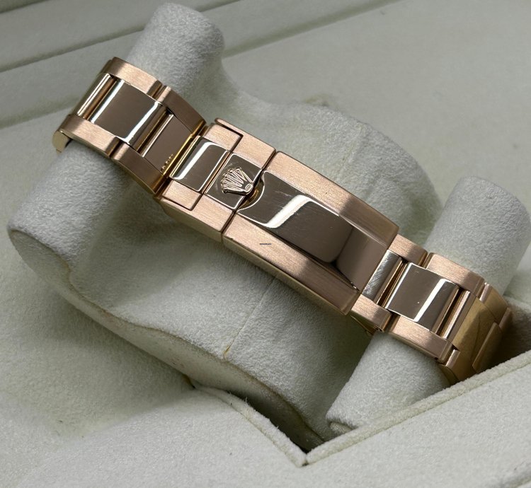 Rolex Yacht-master Ii 18 Kt Yellow Gold - Ref 116688 - Year 2010