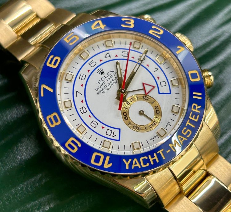 Rolex Yacht-master Ii 18 Kt Yellow Gold - Ref 116688 - Year 2010