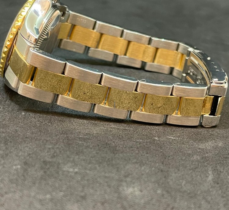 Rolex Yacht-master Ref 69623 Blue Dial Steel Gold 2001 Automatik