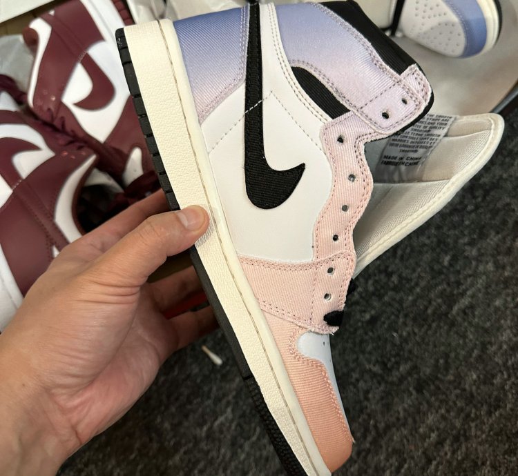 Jordan 1 Retro High Og Skyline Dx0054-805
