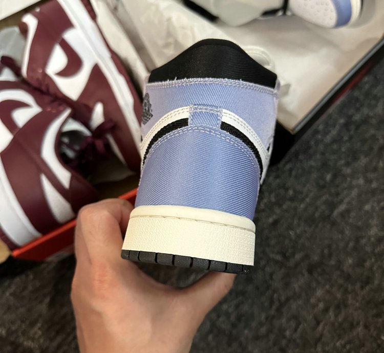 Jordan 1 Retro High Og Skyline Dx0054-805