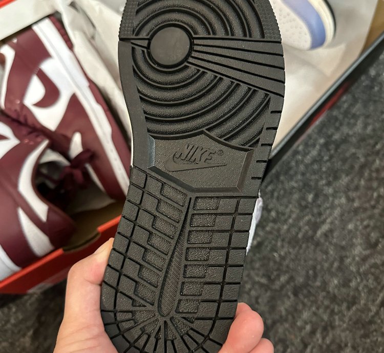 Jordan 1 Retro High Og Skyline Dx0054-805