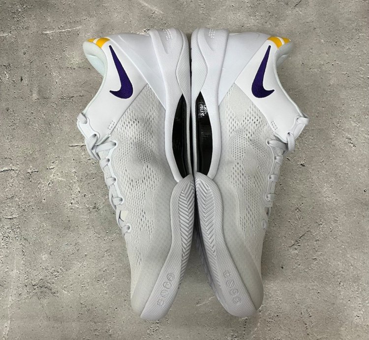 Nike Kobe 8 Protro White And Court Purple