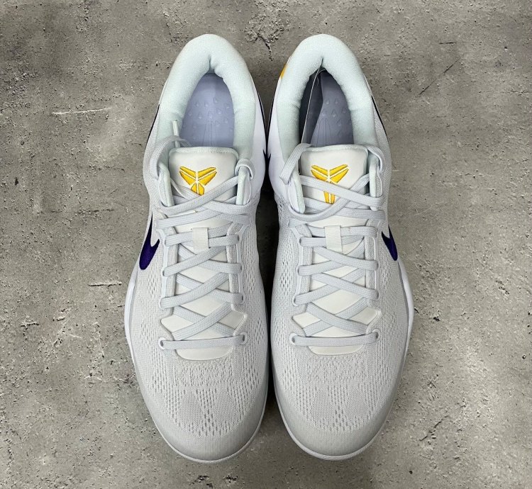 Nike Kobe 8 Protro White And Court Purple