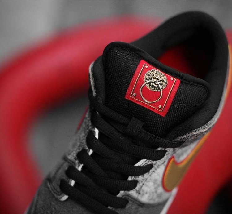 Nike Sb Dunk Low Beijing
