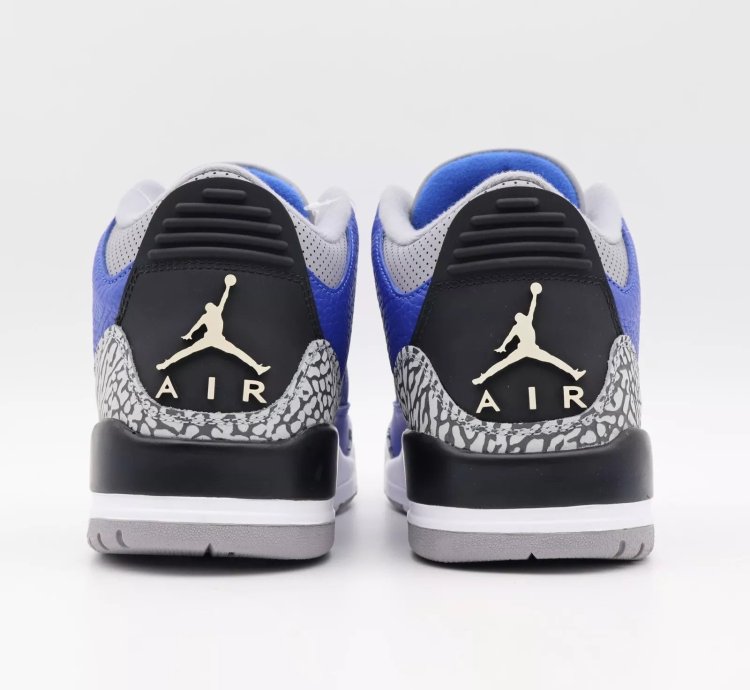 Nike Air Jordan 3 Retro Varsity Royal Cement Signal Blue Grey
