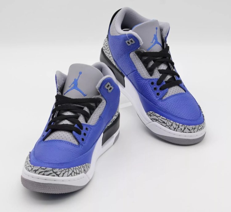 Nike Air Jordan 3 Retro Varsity Royal Cement Signal Blue Grey