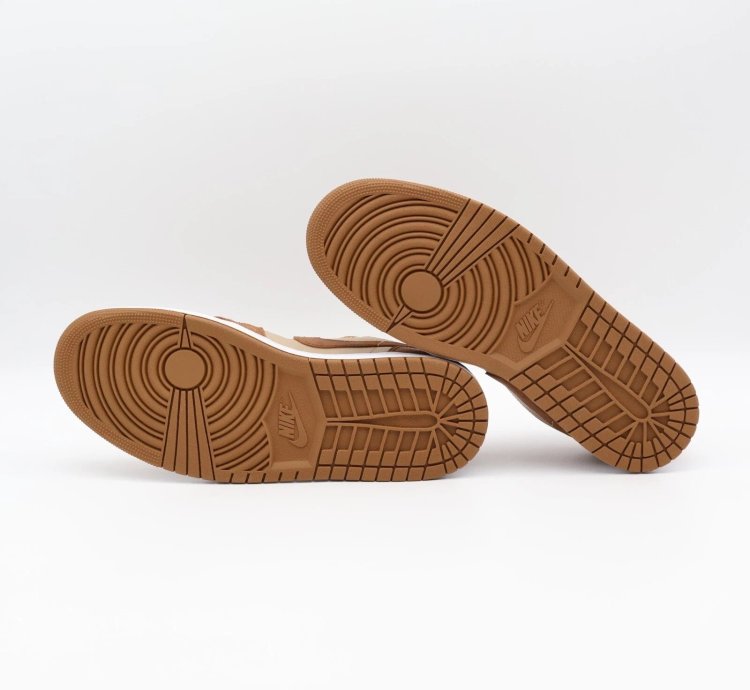 Nike Air Jordan 1 Low Se Legend Medium Brown Sail Legend
