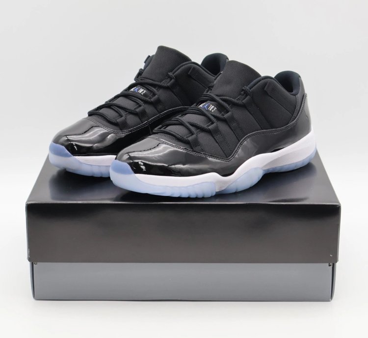 Nike Air Jordan 11 Retro Low Black Varsity Royal Space Jam
