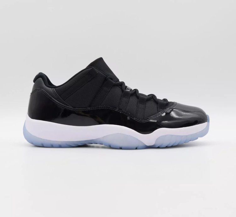 Nike Air Jordan 11 Retro Low Black Varsity Royal Space Jam