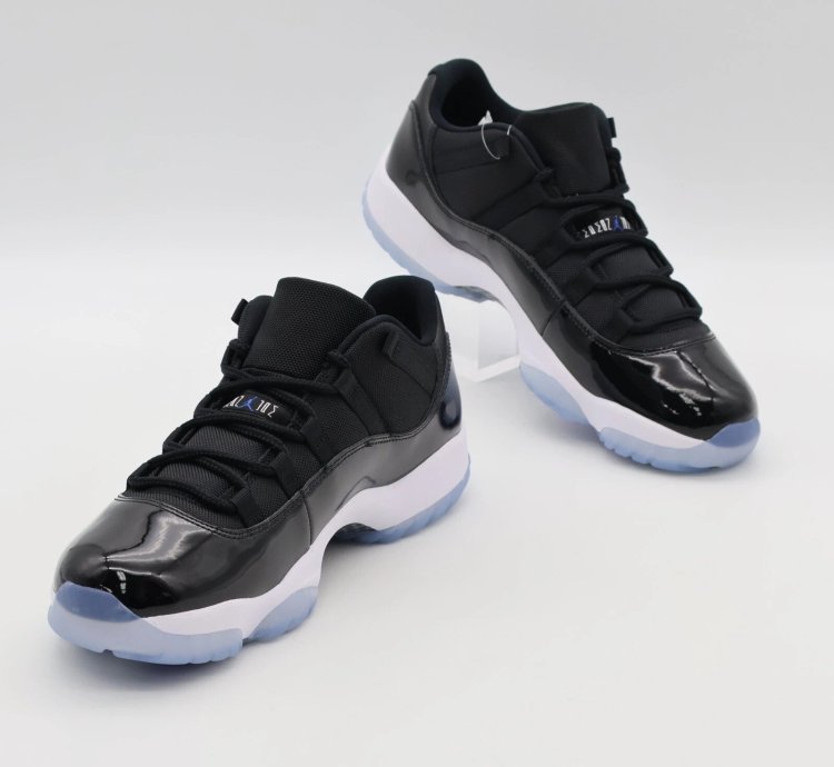 Nike Air Jordan 11 Retro Low Black Varsity Royal Space Jam