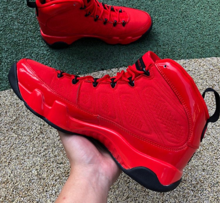 Nike Air Jordan 9 Retro Chili Red