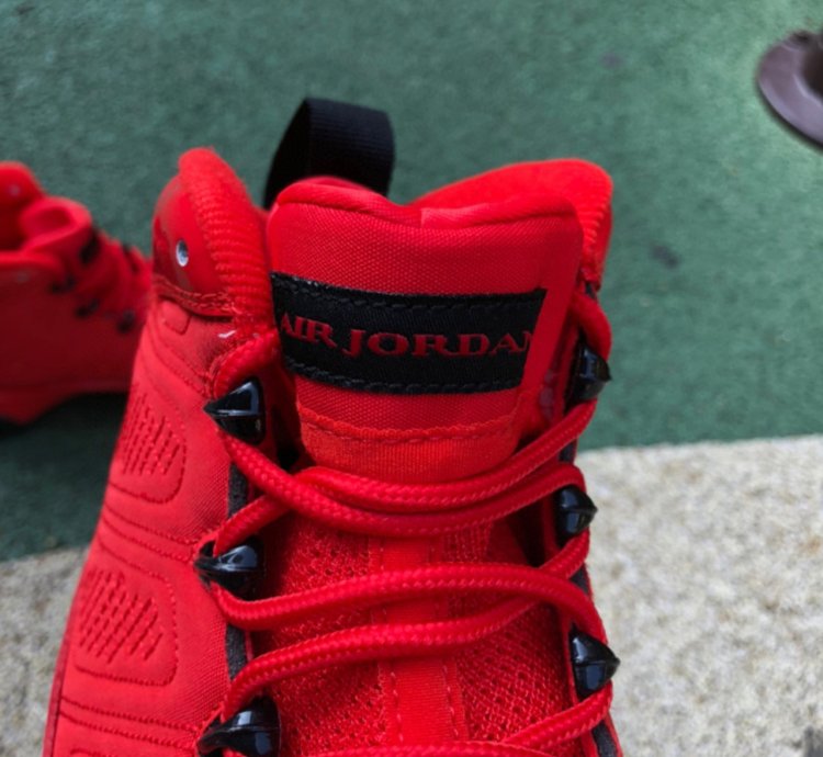 Nike Air Jordan 9 Retro Chili Red