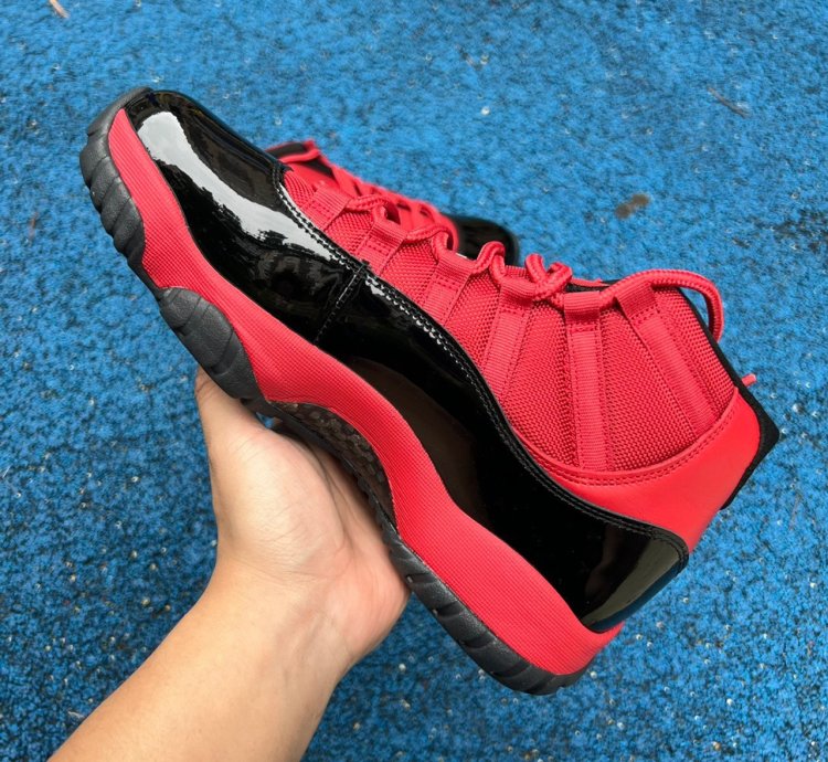 Nike Air Jordan 11 Deadpool Red Black
