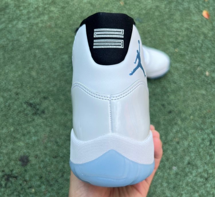 Nike Air Jordan 11 Retro Legend Blue