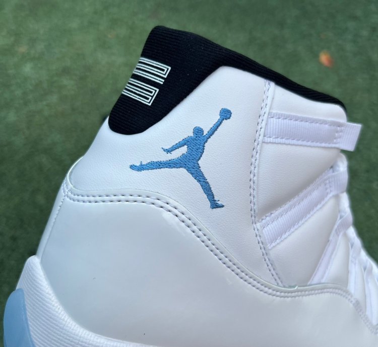Nike Air Jordan 11 Retro Legend Blue