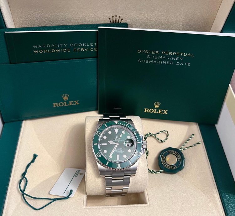 Rolex Submariner Date Unworn Submariner Date 40mm 116610lv Stainless Steel Hulk Green Dial Gree