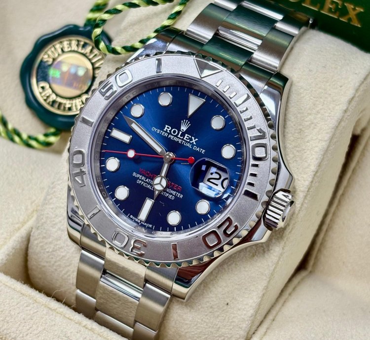 Rolex Yacht-master 40 40mm Blue Dial Platinum Bezel 116622 Box