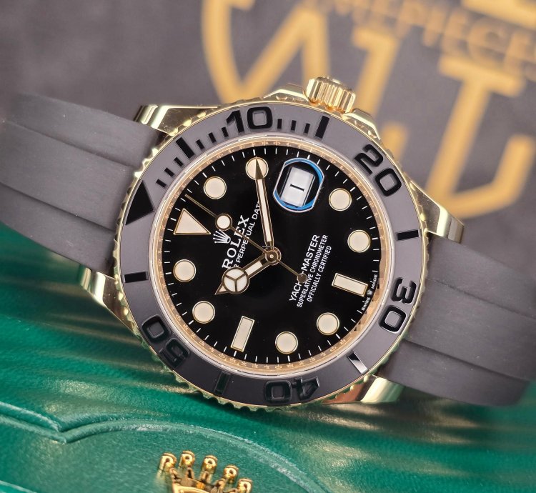 Rolex Yacht-master 42 Yellow Gold 226658 Mint Condition
