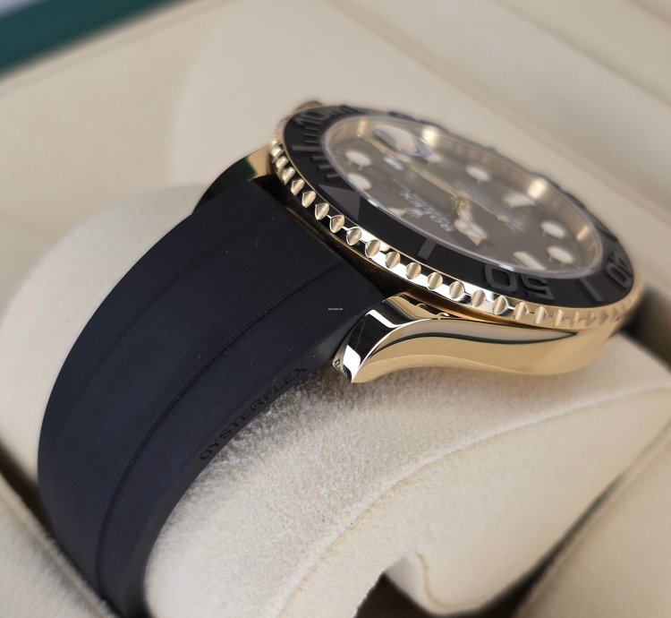 Rolex Yacht-master 42 Yellow Gold 226658 Mint Condition