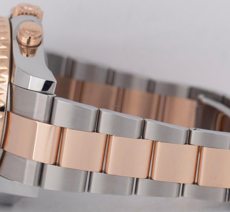 Rolex Yacht-master Ii 44mm 18k Rose Gold Stainless Steel Regatta Watch 116681