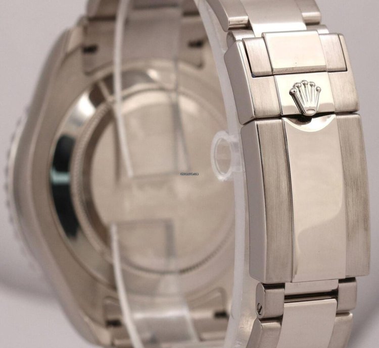 Rolex Yacht-master Ii Mint Rolex Yacht-master Ii 116689 18k White Gold 44mm Regatta Oyster Watch Box