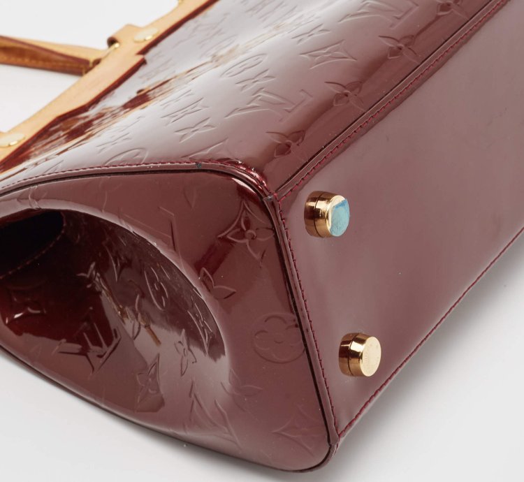 Louis Vuitton Amarante Monogram Vernis Brea Mm Bag