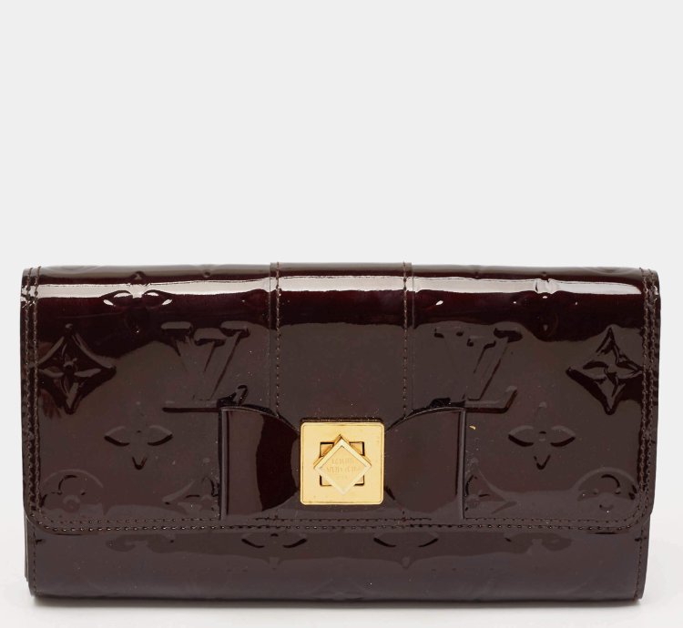 Louis Vuitton Amarante Monogram Vernis Sarah Noeud Wallet