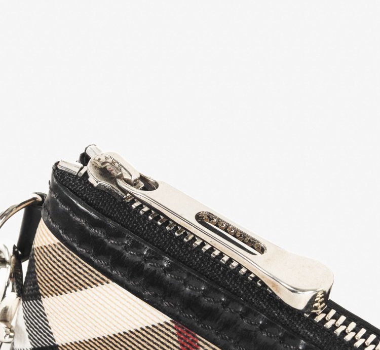 Burberry Basic Nova Check Flat Pouch Wristlet