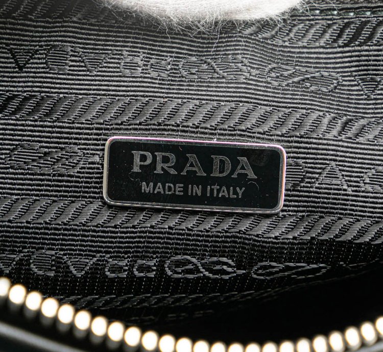 Black Grace Lux Triangle Logo Embossed Triangle Wristlet Pouch