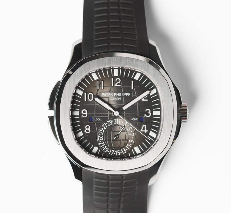 Patek Philippe Aquanaut Travel Time 5164a-001 Steel Case Black Rubber Strap - 40 8mm