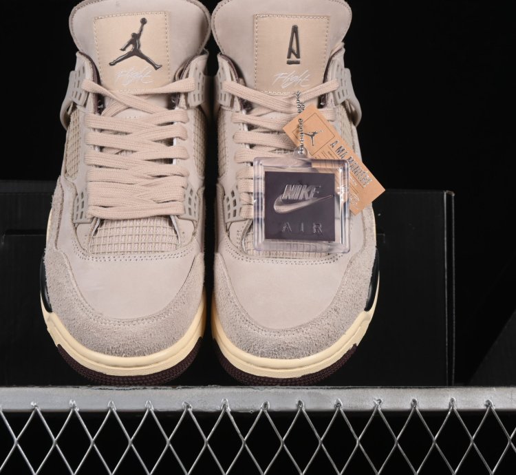 A Ma Maniere X Aj 4 Retro Fossil Stone