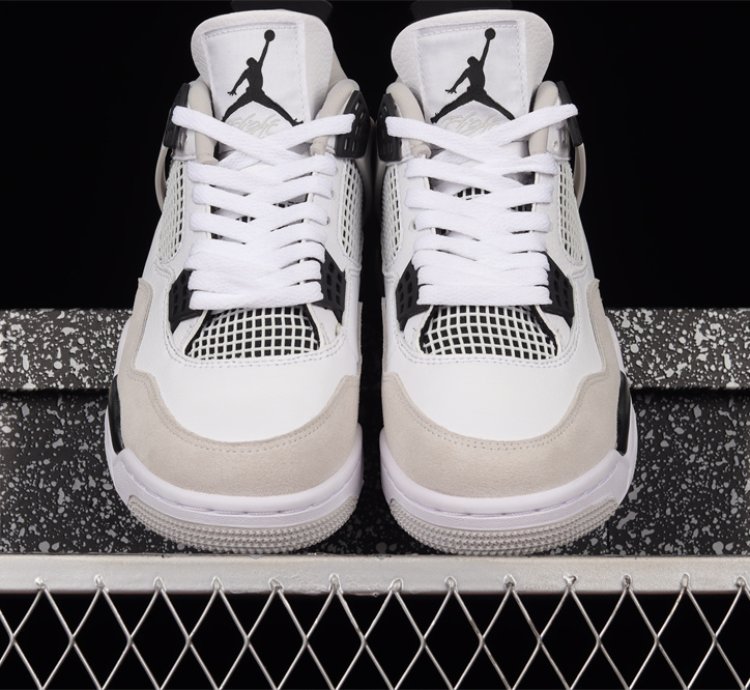 Military Black Aj4