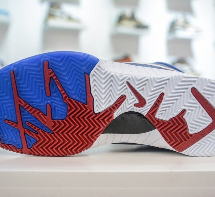 Nike Kobe 4 Protro Philly 2024
