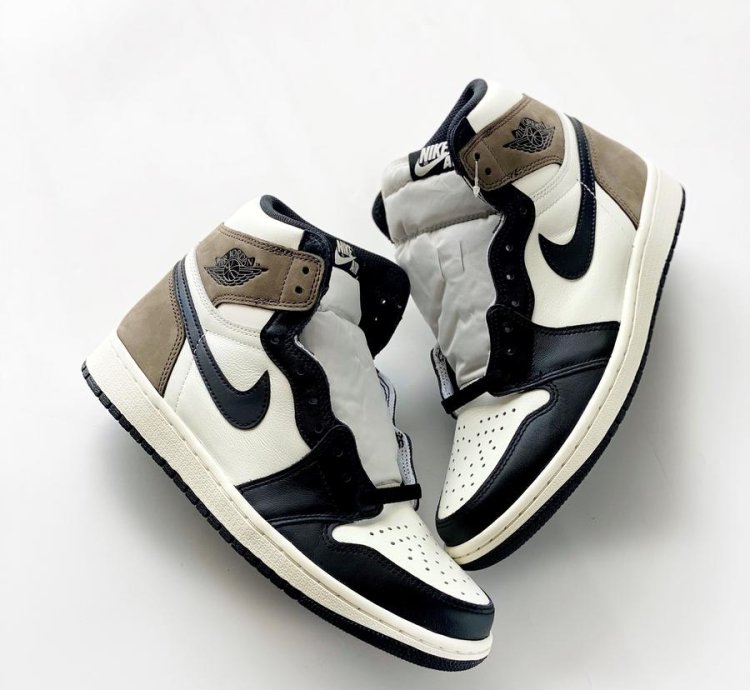 Nike Air Jordan 1 High Dark Mocha Gs 575441-105