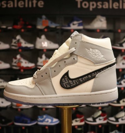 Dior x Air Jordan 1 High OG 'White Wolf Grey'