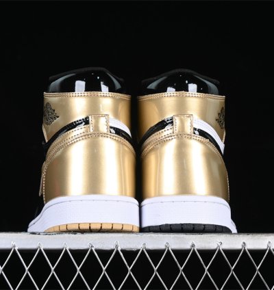 ComplexCon AJ1