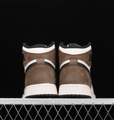 Dark Mocha AJ1