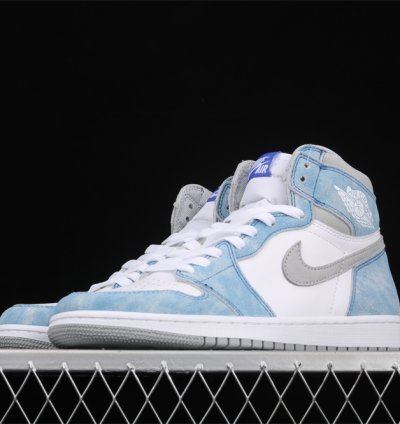 Hyper Royal AJ1