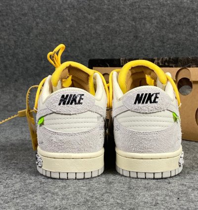 Nike Dunk Low Off-White Lot 39