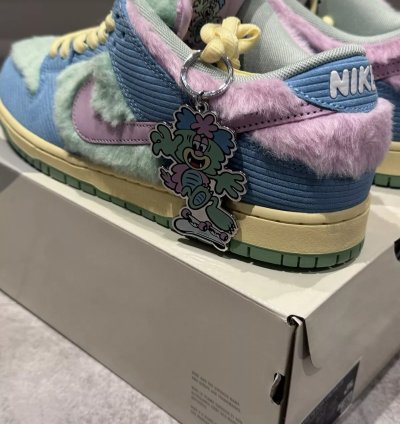 Nike Verdy x Dunk SB Low Visty Pro QS FN6040-400