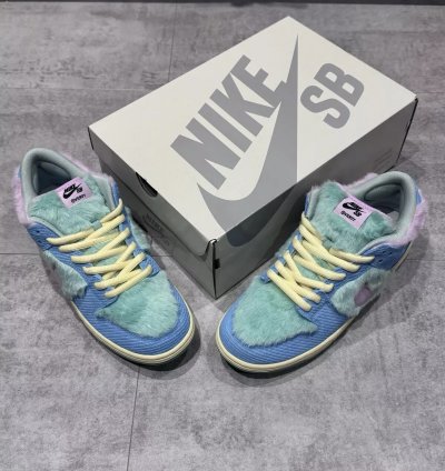 Nike Verdy x Dunk SB Low Visty Pro QS FN6040-400