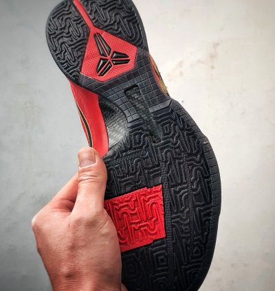 NK Zoom Kobe 5 Protro ”Year of the Mamba” HF5182-600