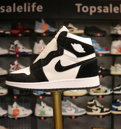 Nike Air Jordan 1 Retro High Twist CD0461-007
