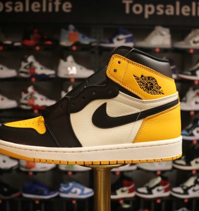 Nike Air Jordan 1 Retro High OG 'Yellow Toe' 555088-711